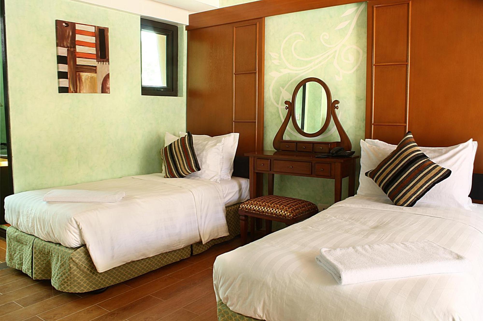 Lee Boutique Hotel Tagaytay Tagaytay City Exterior photo