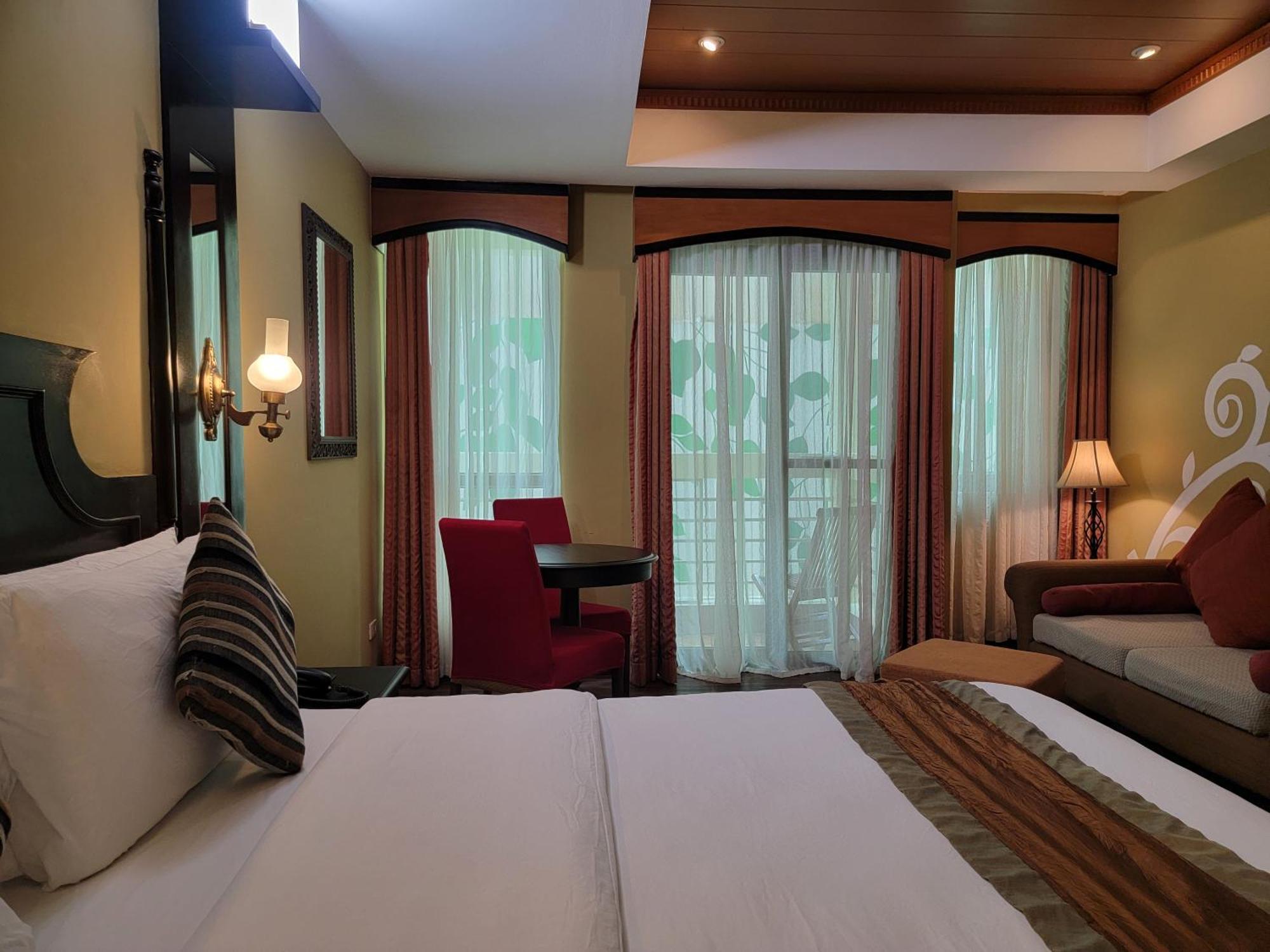 Lee Boutique Hotel Tagaytay Tagaytay City Exterior photo